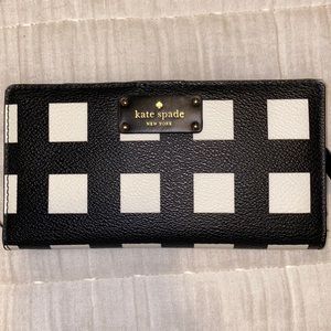 Kate Spade Grove Wallet ♠️